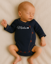 Lade das Bild in den Galerie-Viewer, Frühchen Wickelbody, Gr.44 -"MIT NAME PERSONALISIERT" (Art.Nr.21)