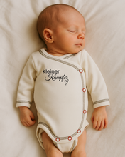 Lade das Bild in den Galerie-Viewer, Frühchen Wickelbody, Gr.44 -"Kleiner Kämpfer" (Art.Nr.15)